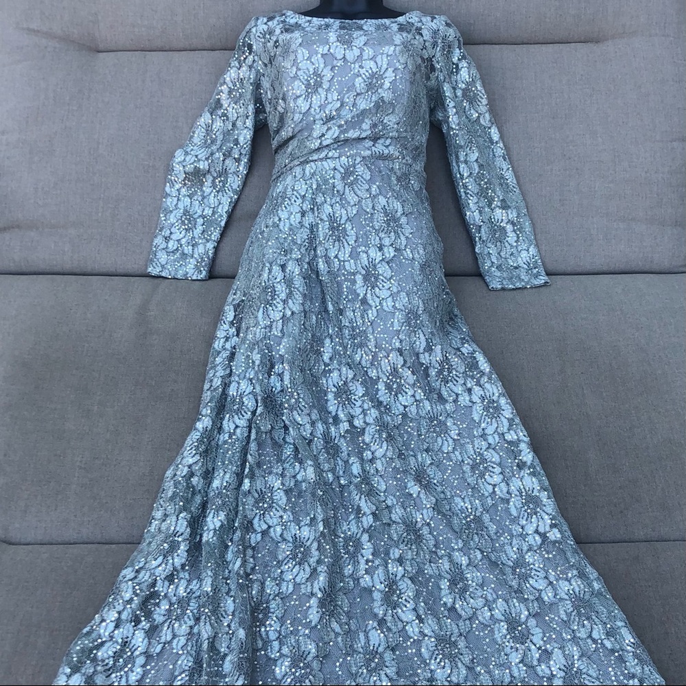 DAVID MEISTER Sequined Lace Long Sleeve Gown